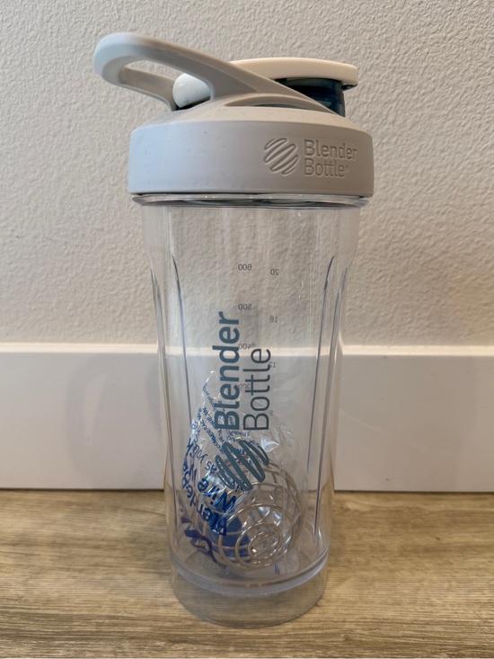 BlenderBottle Other - BlenderBottle Shaker On the go Pre Workout Protein Electrolytes Greens Mixer NEW